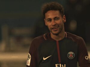 Lire la suite à propos de l’article Football: « Neymar Junior Everybody » … |Tik Tok