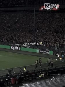 Lire la suite à propos de l’article Football: La mafia de l’UEFA.. … |Tik Tok