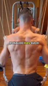 Lire la suite à propos de l’article Football: C’est pour ça que Ronaldo a un si bon physique. … |Tik Tok