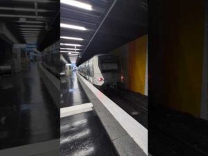 Lire la suite à propos de l’article Saint-Germain-en-Laye,Départ d’un MI09 à Saint-Germain-en-Laye. #Transport11